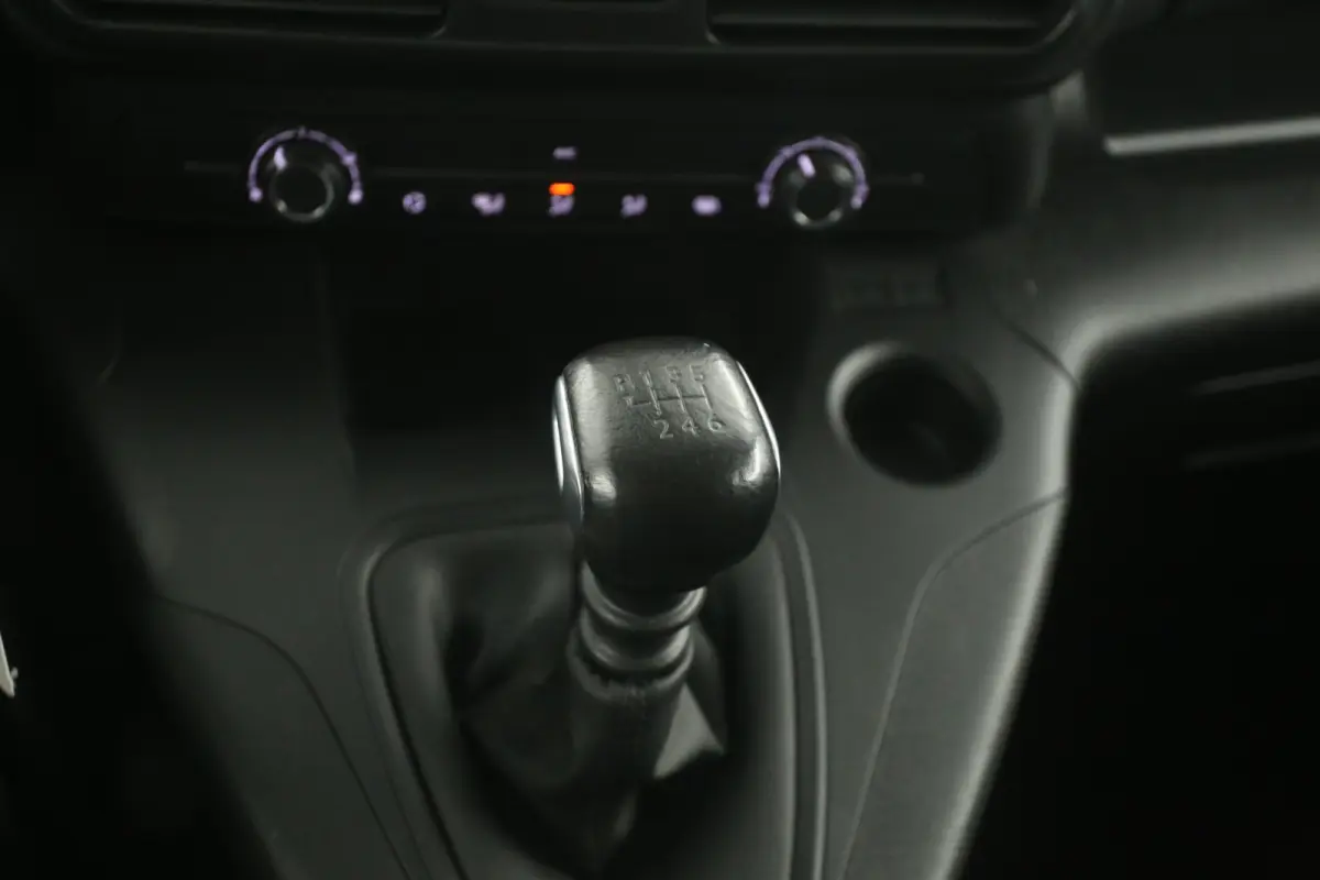 1.2 111PK | Benzine | Airco | Cruise | Camera | Carplay | Parkeersens. | Stoelverw.