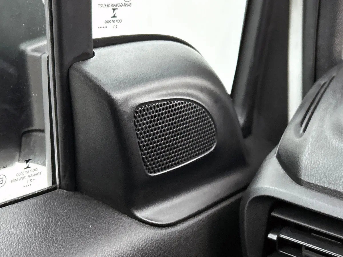 1.2 Turbo L1H1 Selection | Sensoren Achter | Houten Laadvloer | Cruise Control | Navigatie | Apple Carplay | DAB