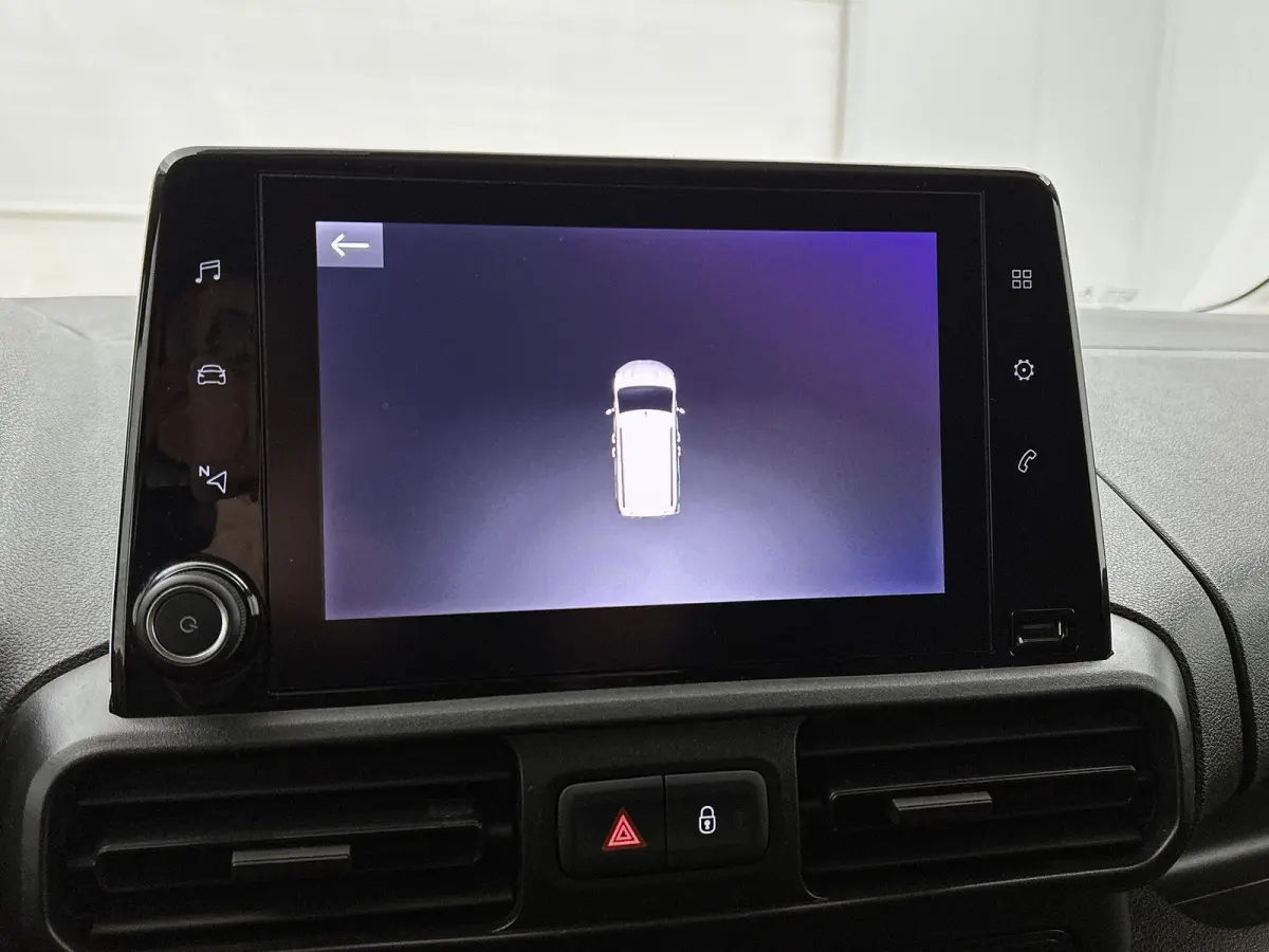 1.2 Turbo L1H1 Selection | Sensoren Achter | Houten Laadvloer | Cruise Control | Navigatie | Apple Carplay | DAB