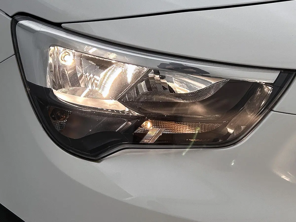 1.2 Turbo L1H1 Selection | Sensoren Achter | Houten Laadvloer | Cruise Control | Navigatie | Apple Carplay | DAB
