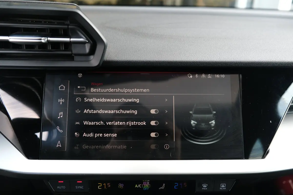 40 TFSI e 204PK S-line Pano Matrix Led Volleder Navi Carplay Cruise