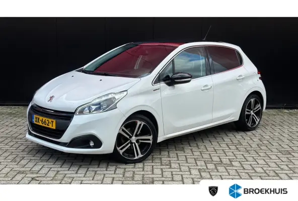 1.2 PureTech GT-Line | Cruise Control | Panoramadak | Climate Control | Achteruitrij Camera | Achteruitrijcamera standaard | Airco (automatisch) | Bluetooth telefoonvoorbereiding