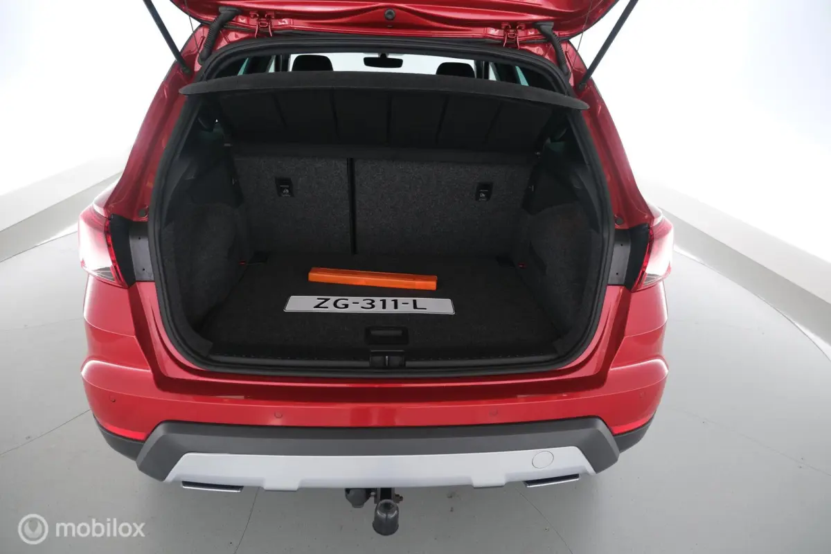 1.0 TSI FR Launch Edition automaat|trekhaak|led|stoelverw.|lmv17