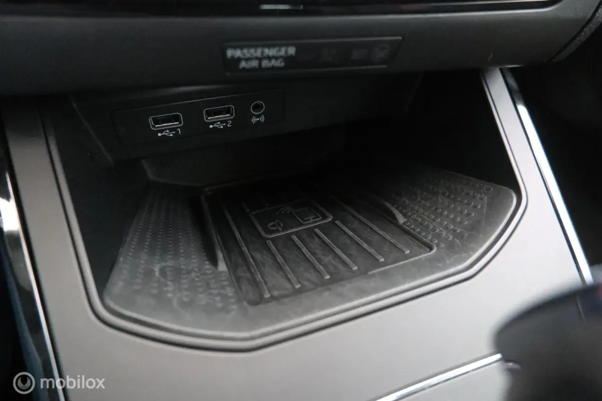 1.0 TSI FR Launch Edition automaat|trekhaak|led|stoelverw.|lmv17