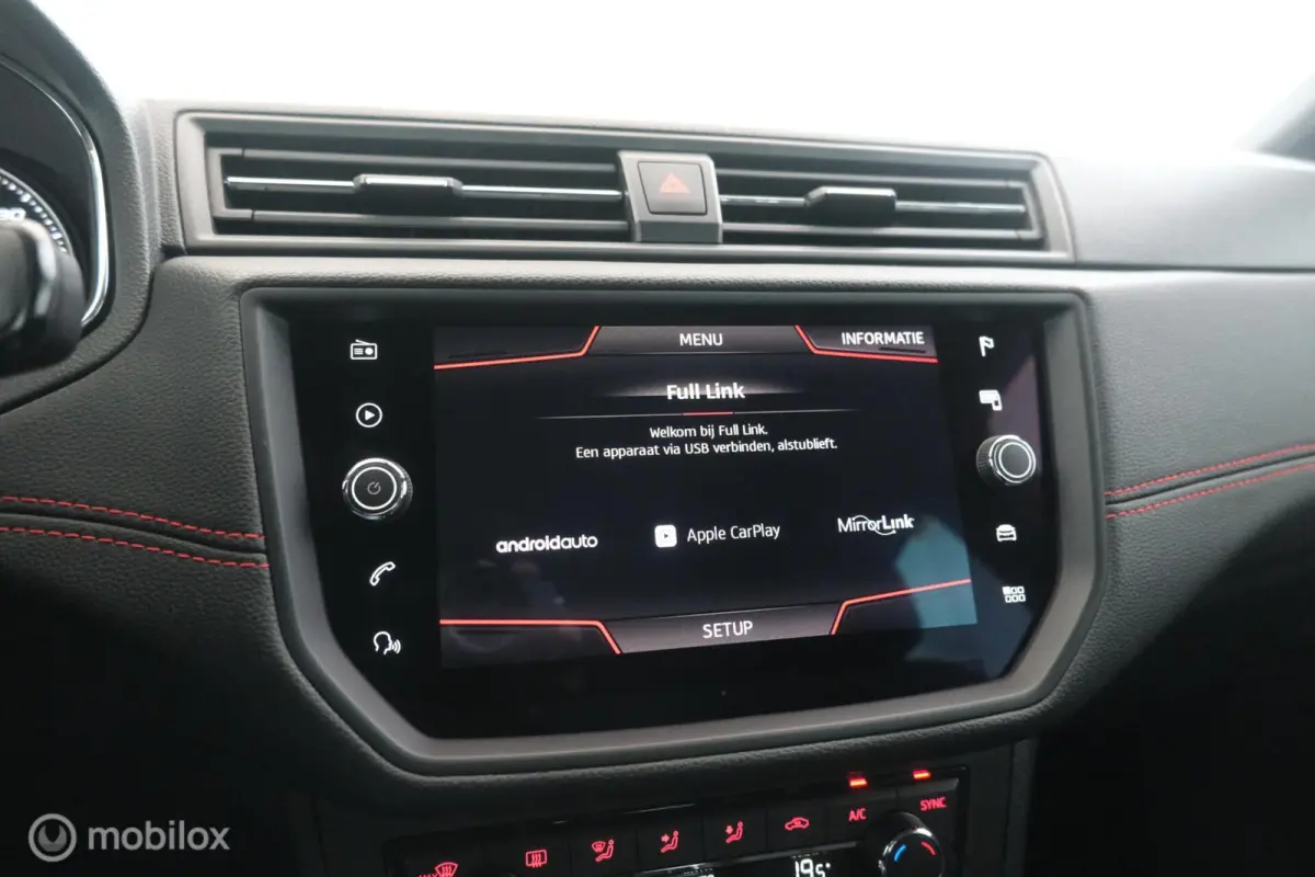 1.0 TSI FR Launch Edition automaat|trekhaak|led|stoelverw.|lmv17