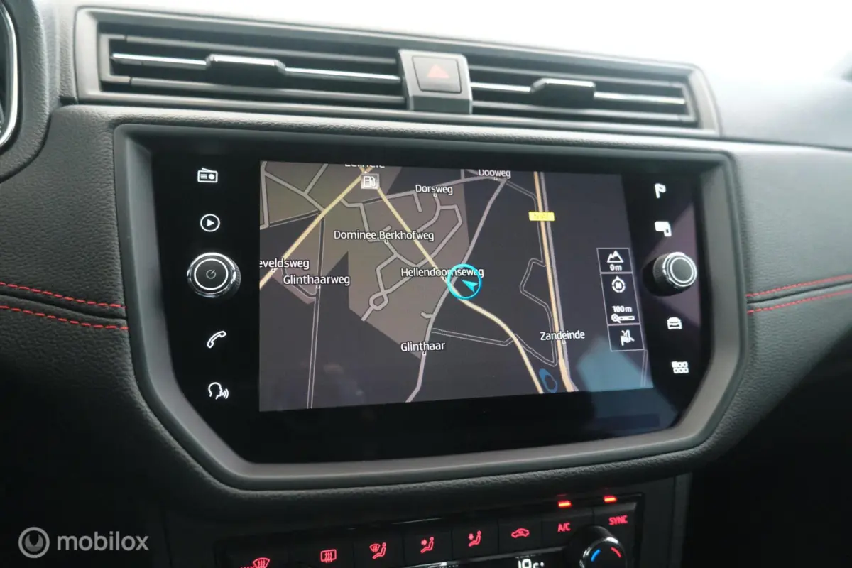 1.0 TSI FR Launch Edition automaat|trekhaak|led|stoelverw.|lmv17