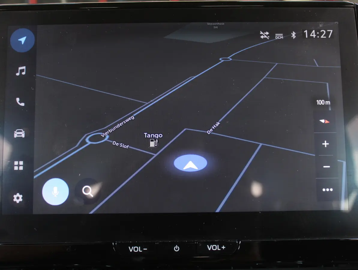 Hybrid 140 Active CARPLAY | ADAPCRUISE | CAMERA | LED | LMV16 | NAVI | DAB | CLIMATE