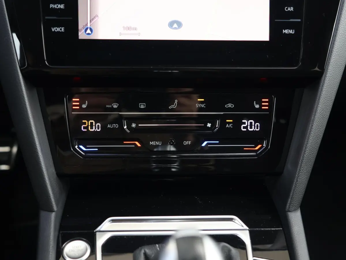 1.4 TSI eHybrid R-Line Business+ | Panoramadak