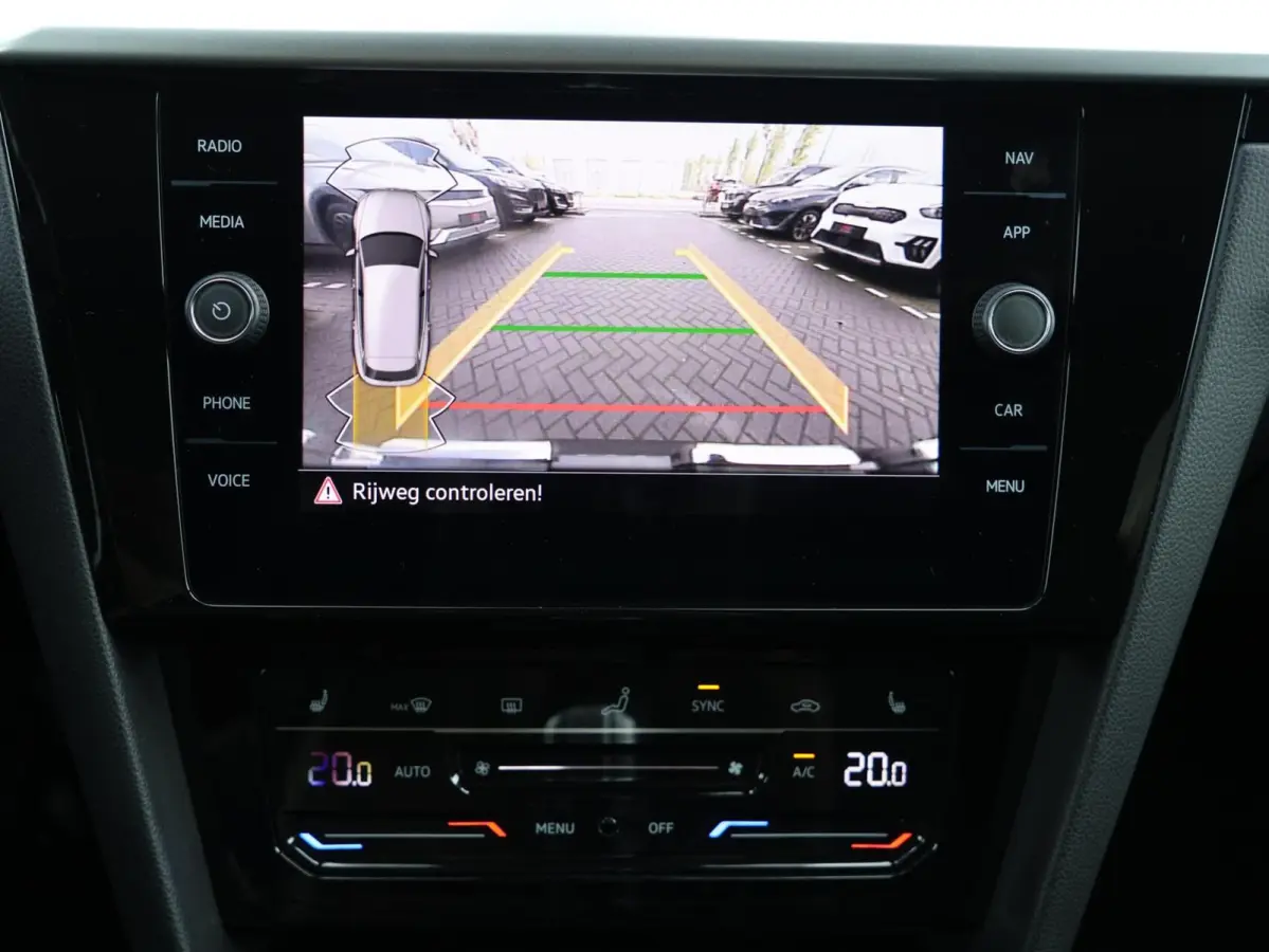 1.4 TSI eHybrid R-Line Business+ | Panoramadak