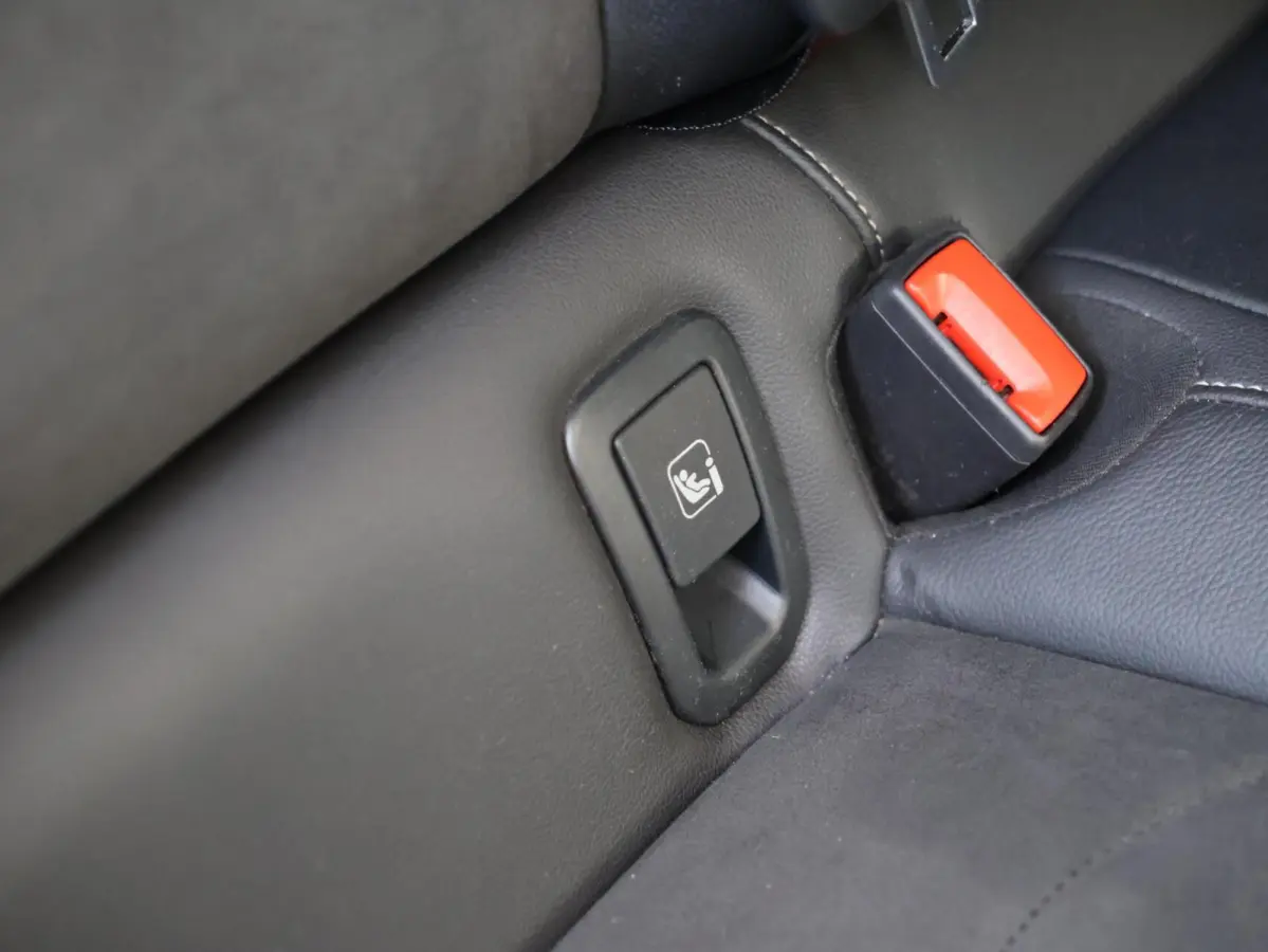 1.4 TSI eHybrid R-Line Business+ | Panoramadak