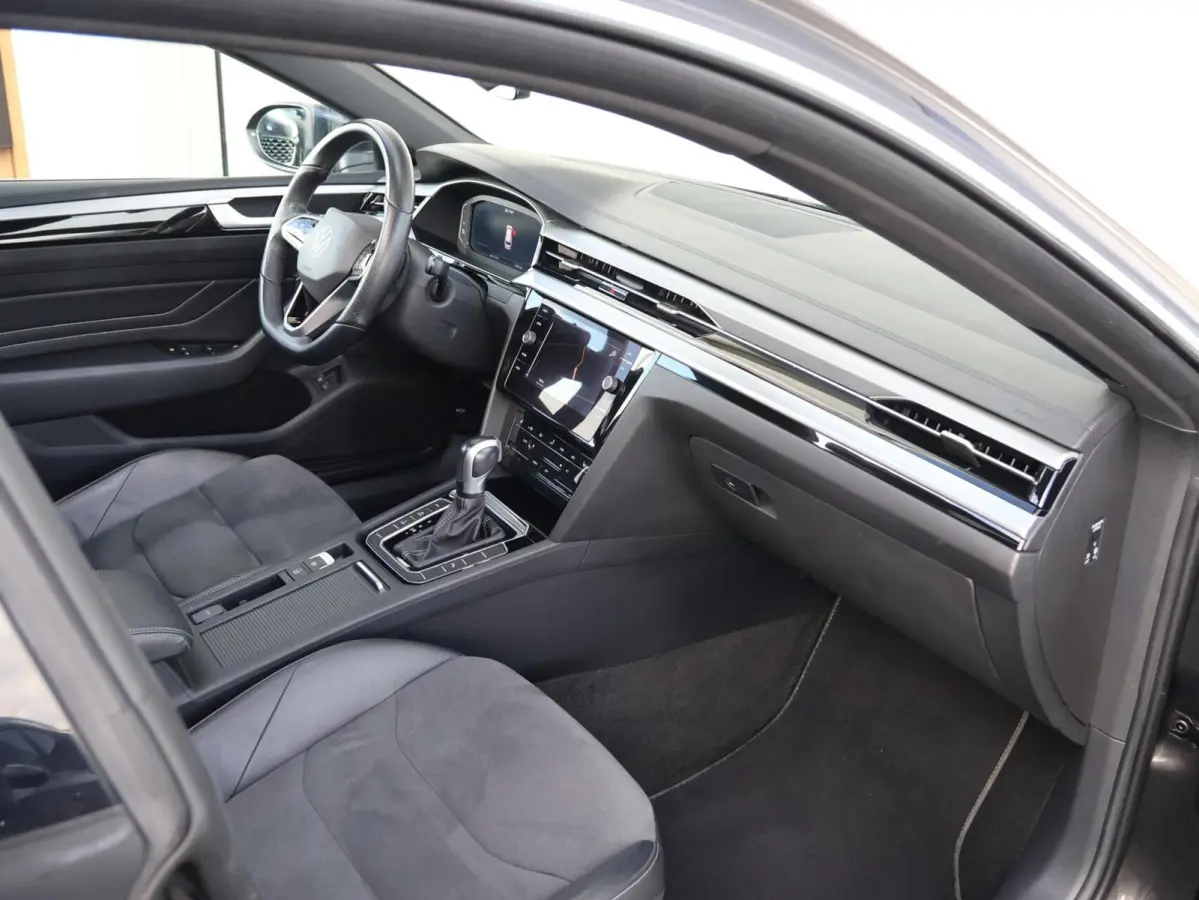 1.4 TSI eHybrid R-Line Business+ | Panoramadak