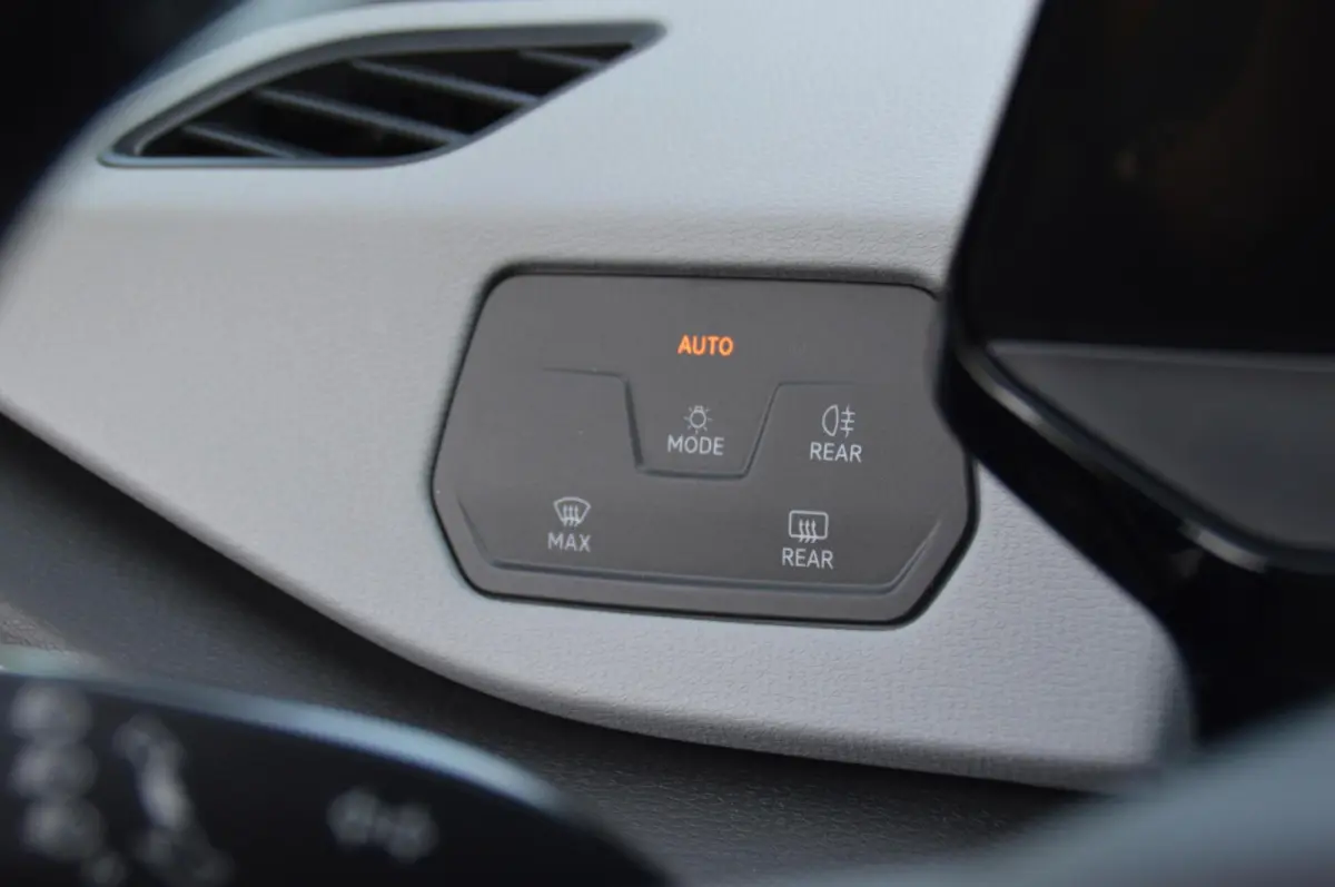 Pro 58 kWh 33.784 km! 1e eig.