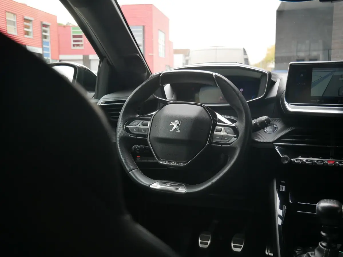 1.2 PureTech GT Navi+BT| Camera