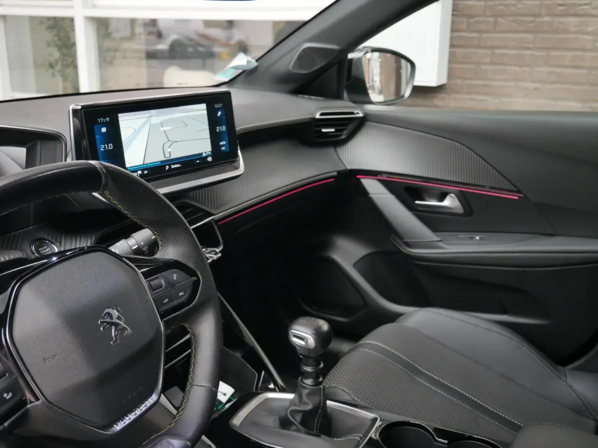 1.2 PureTech GT Navi+BT| Camera