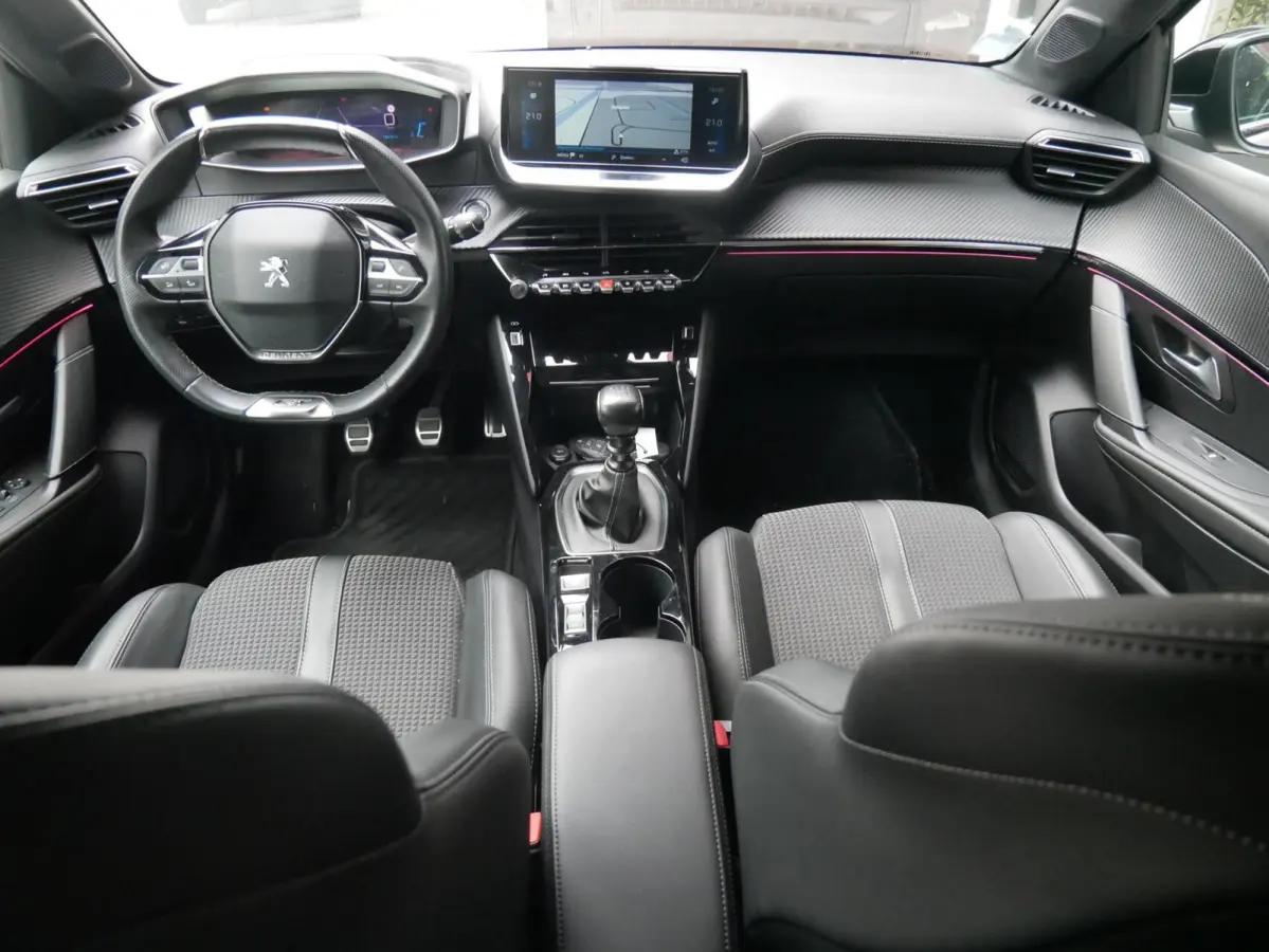 1.2 PureTech GT Navi+BT| Camera
