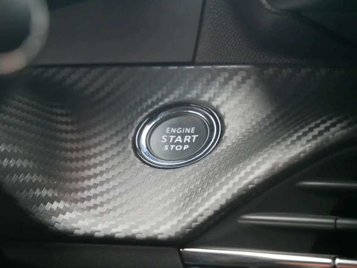 1.2 PureTech GT Navi+BT| Camera