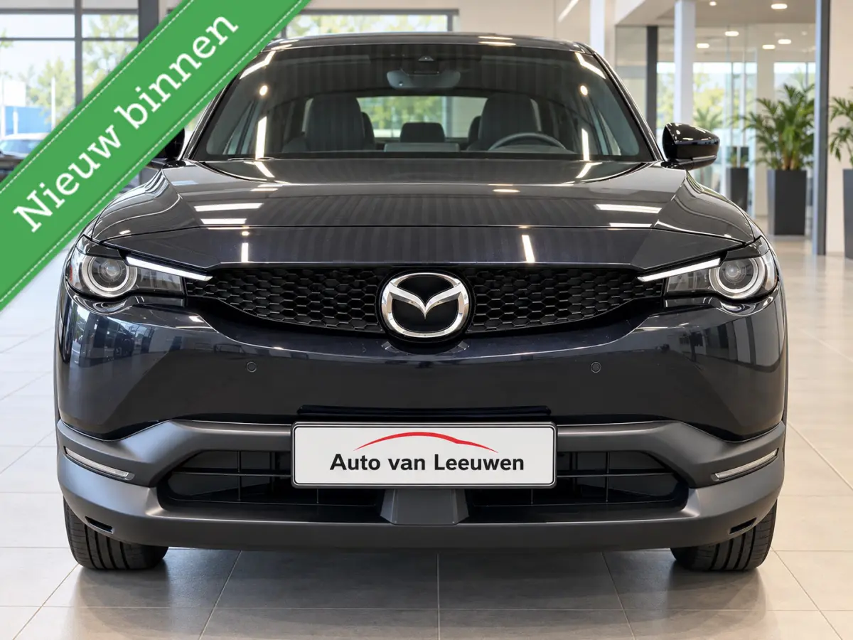 e-SkyActiv R-EV 170 Makoto Plug In OPEN DAK/ VOL MET OPTIES!