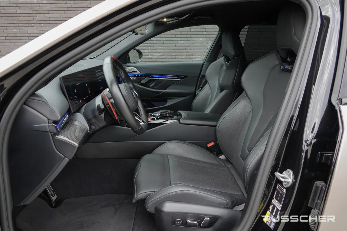 M5 727Pk 4.4L V8 Hybride | M-Drivers Package | Shadowline | Bowers&Wilkins | Matte Grey Aluminium wrap | 21''