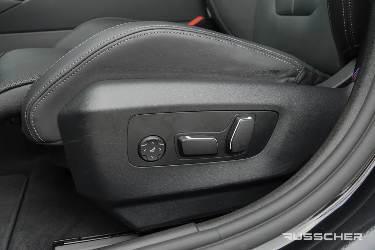 M5 727Pk 4.4L V8 Hybride | M-Drivers Package | Shadowline | Bowers&Wilkins | Matte Grey Aluminium wrap | 21''