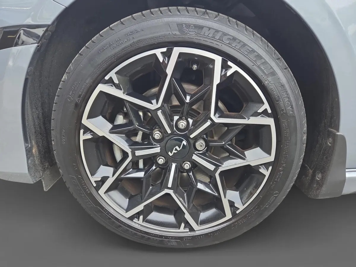 1.0 T-GDi GT-Line | Airco | Navi | Camera | Panoramadak | Stoelverwarming | Stuurverwarming | Cruise Control |