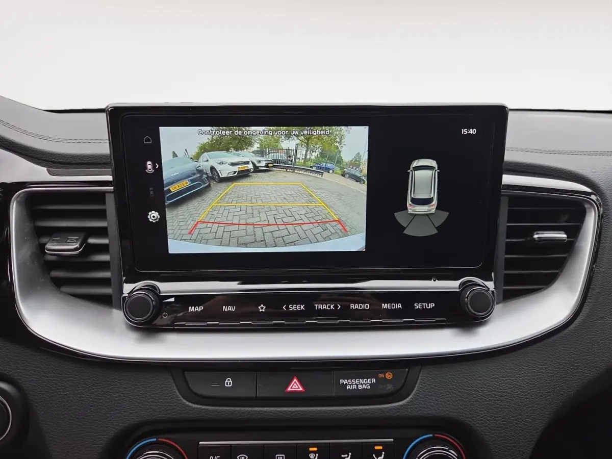 1.0 T-GDi GT-Line | Airco | Navi | Camera | Panoramadak | Stoelverwarming | Stuurverwarming | Cruise Control |
