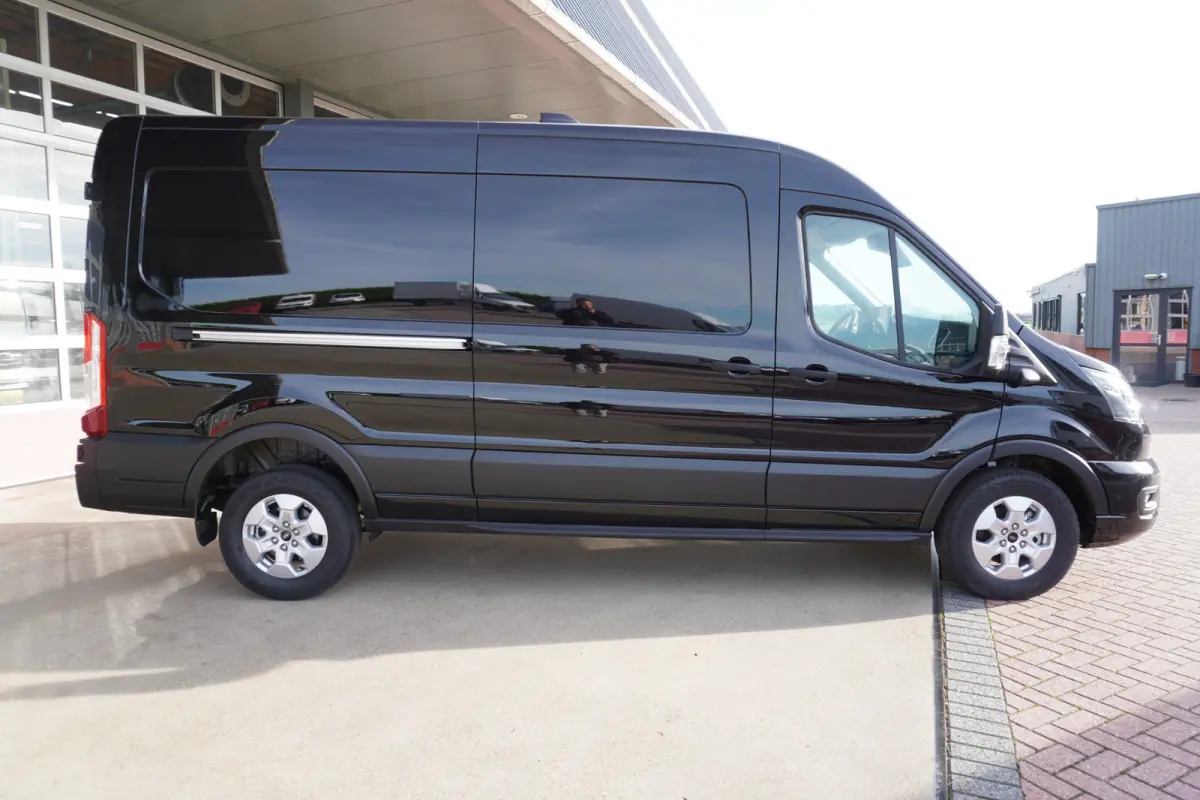 350L 2.0 TDCI 165PK L3H2 Limited Automaat nr.V103 | Airco | Adap.Cruise | 360Camera | Navi | Trekhaak