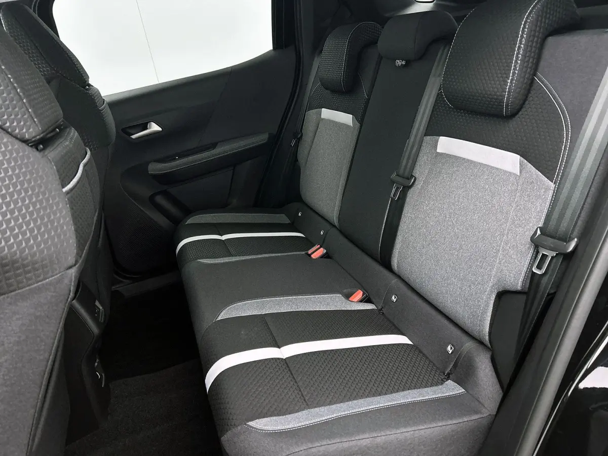 1.2 110pk Hybrid GS Automaat Stoel & Stuur & Voorruit verwarming | Climate Control | Cruise Control | Navigatie | Camera | Apple Carplay/Android Auto |