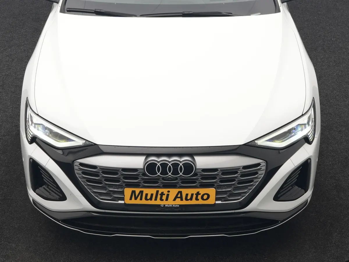 55 quattro S Line 114 kWh Dealer O.H | Trekhaak Afn. | Luchtvering | 360 Camera | Head Up | Adaptive Cruise | Matrix LED | Alcantara Sportstoelen Verwarmd | Apple Carplay | Keyless | Blis | 