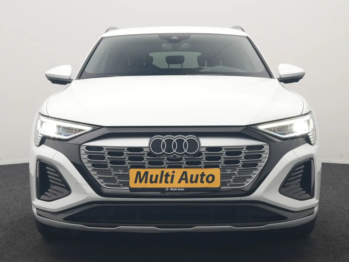 55 quattro S Line 114 kWh Dealer O.H | Trekhaak Afn. | Luchtvering | 360 Camera | Head Up | Adaptive Cruise | Matrix LED | Alcantara Sportstoelen Verwarmd | Apple Carplay | Keyless | Blis | 