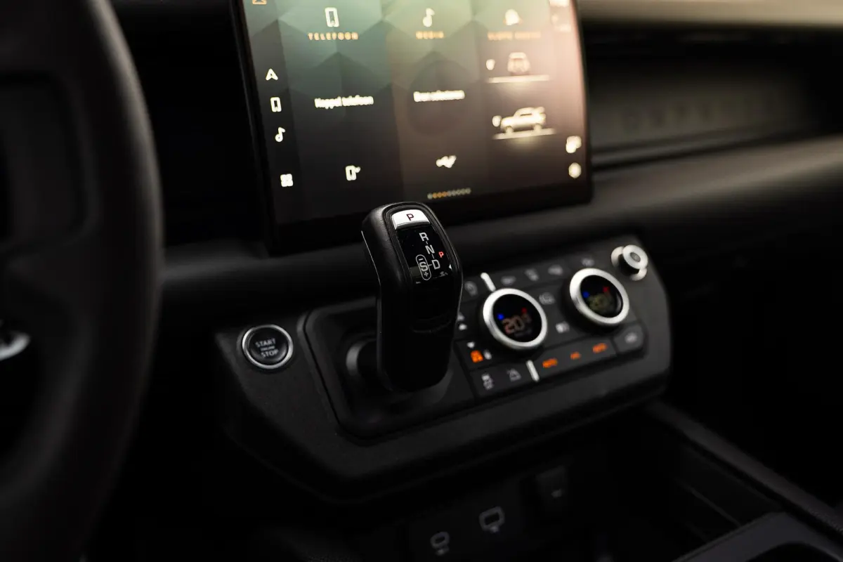 5.0 P525 110 V8 Carpathian Edition | Milltek | Matte PPF | PowerPack | Auto-Terrain | 360 | CarPlay |