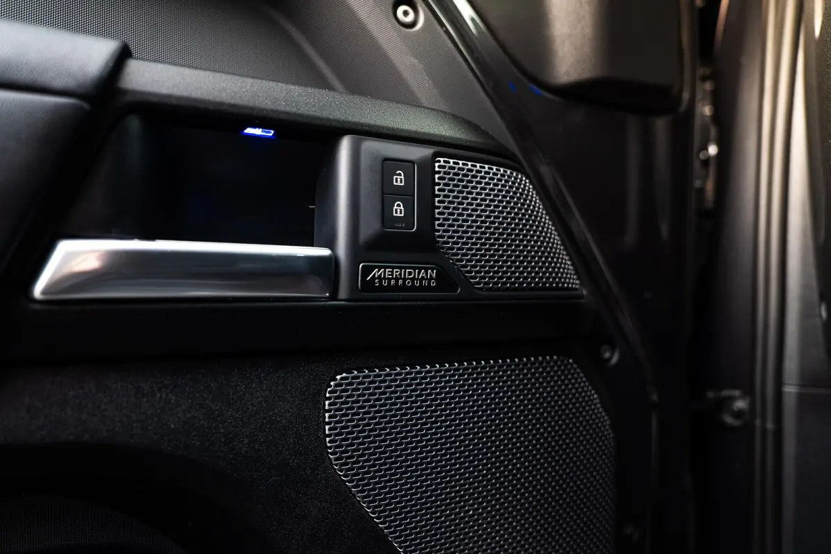 5.0 P525 110 V8 Carpathian Edition | Milltek | Matte PPF | PowerPack | Auto-Terrain | 360 | CarPlay |