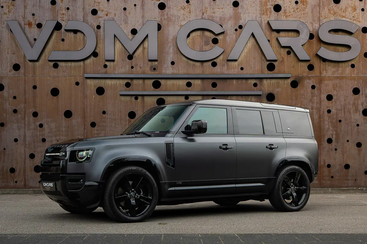 5.0 P525 110 V8 Carpathian Edition | Milltek | Matte PPF | PowerPack | Auto-Terrain | 360 | CarPlay |