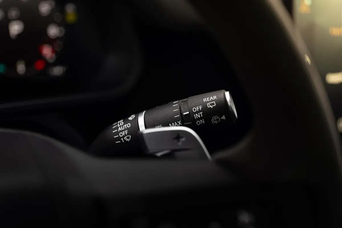 5.0 P525 110 V8 Carpathian Edition | Milltek | Matte PPF | PowerPack | Auto-Terrain | 360 | CarPlay |