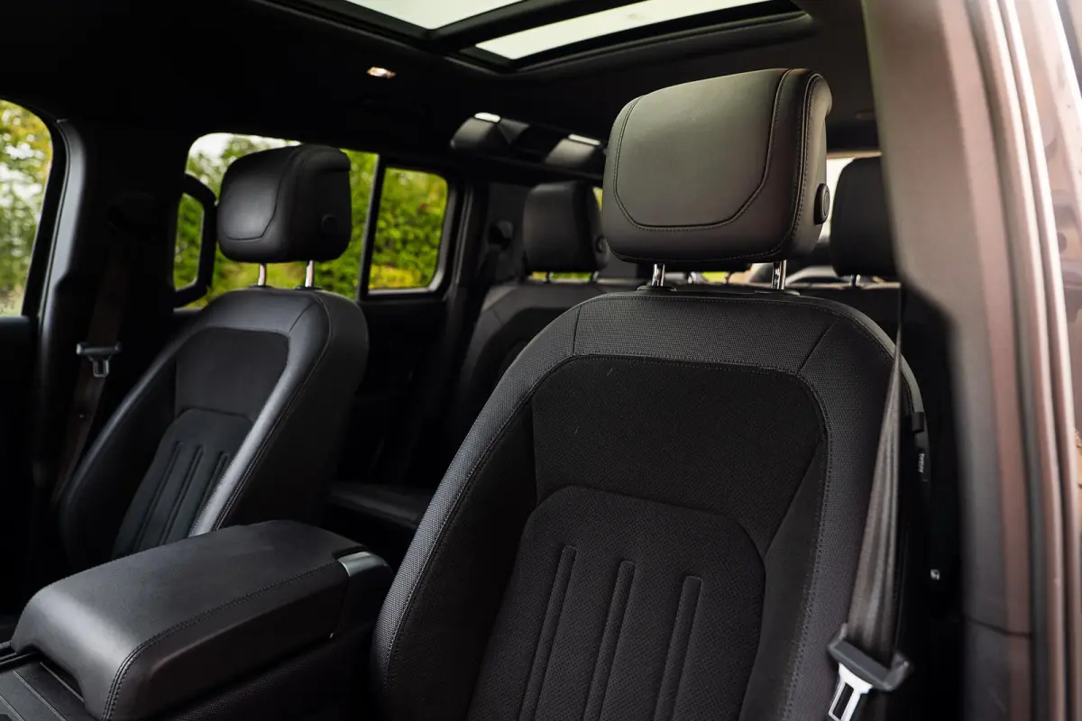 5.0 P525 110 V8 Carpathian Edition | Milltek | Matte PPF | PowerPack | Auto-Terrain | 360 | CarPlay |