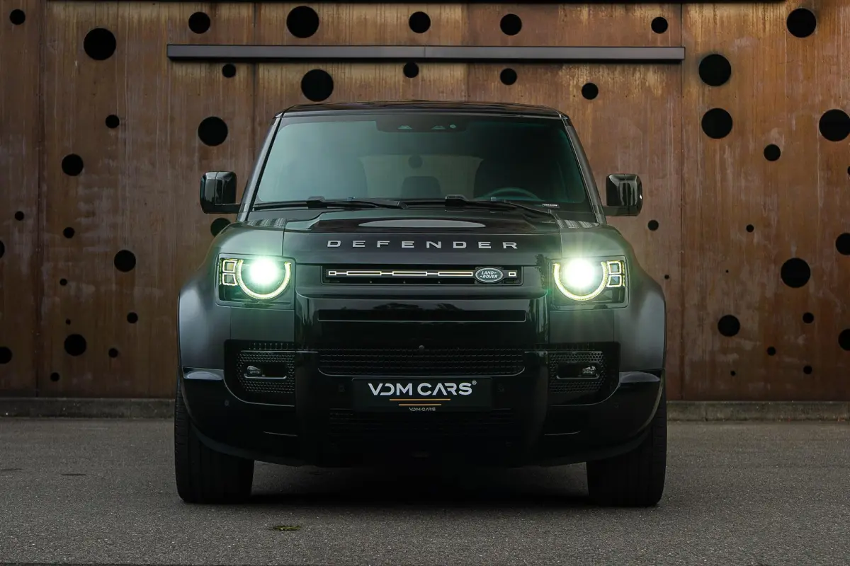 5.0 P525 110 V8 Carpathian Edition | Milltek | Matte PPF | PowerPack | Auto-Terrain | 360 | CarPlay |