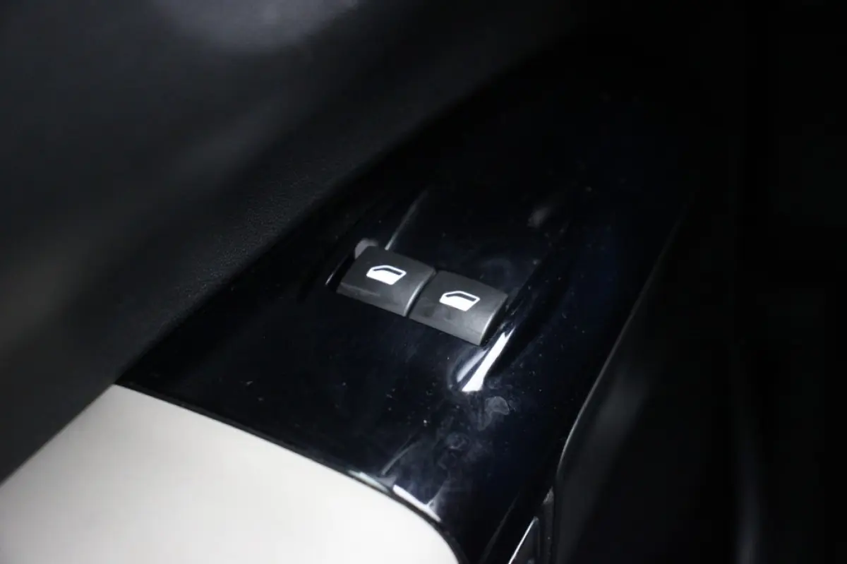 1.2 PureTech Business - Carplay, Navi, Cruise, Trekhaak