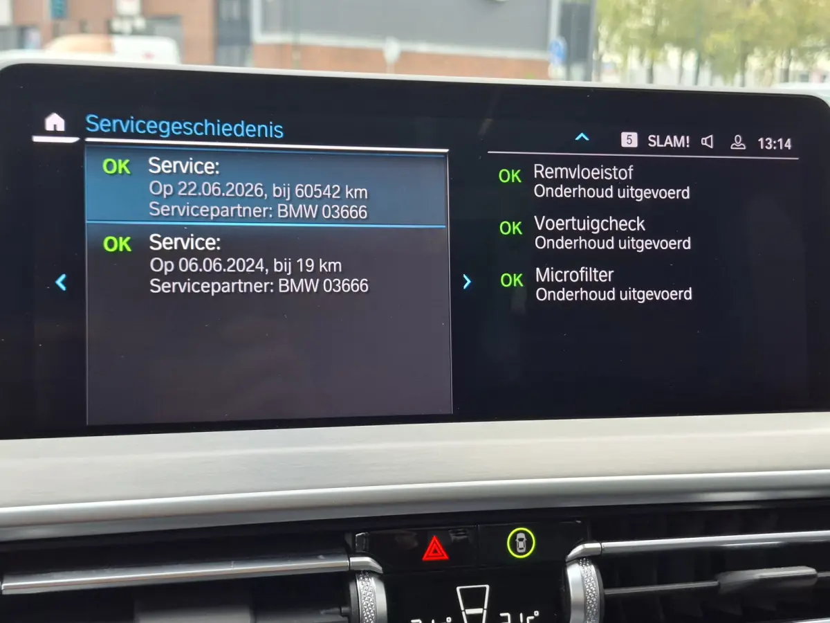 High Executive M-sport 80 kWh | SoH 96.6% | Navigatie/Android/Apple Carplay | LM Velgen 20" | Elektrisch Panoramadak | Stuur/Voorstoelen Verwarmd | ADC | Elektrische Trekhaak | Airco |