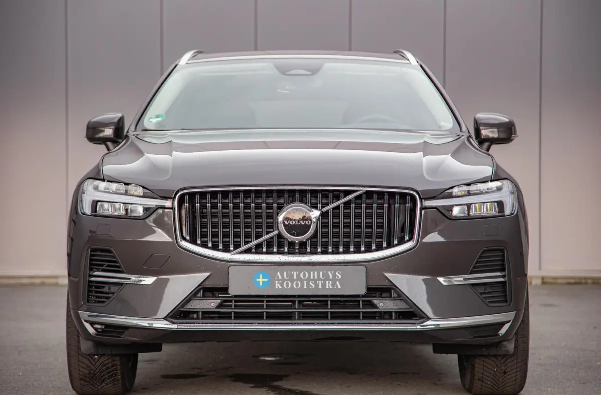 2.0 T6 Plug-in hybrid AWD Core Bright Pano|Trekhaak