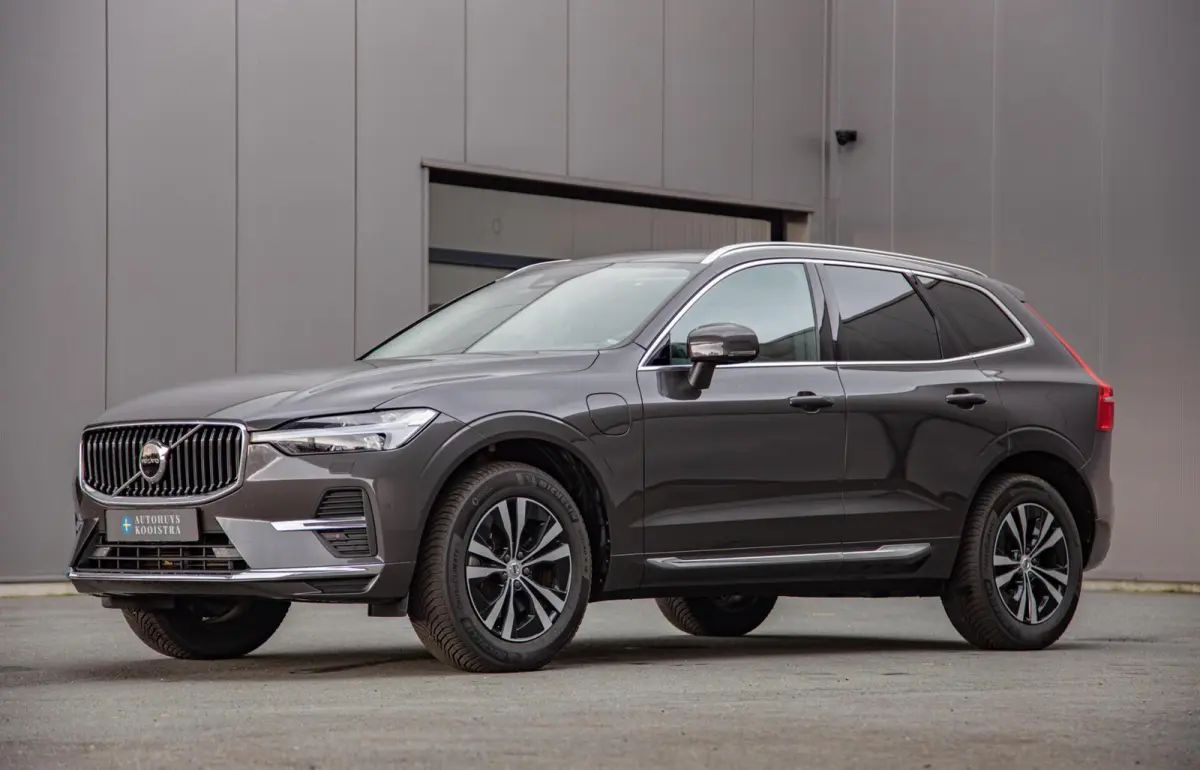 2.0 T6 Plug-in hybrid AWD Core Bright Pano|Trekhaak
