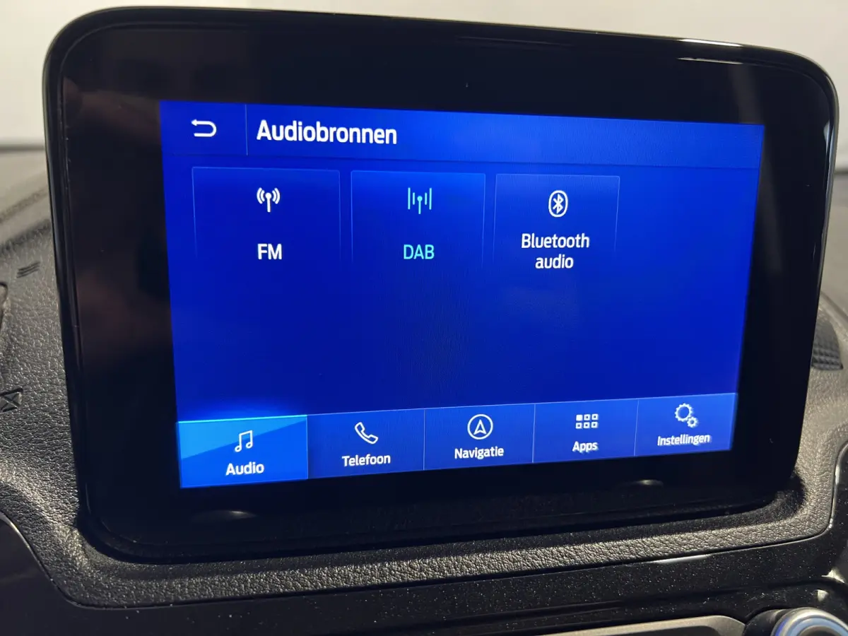 1.5 EcoBlue L2 Sport Trekhaak | LM Velgen 17" | Cruise Control | Voorstoelen Verwarmd | Voorruit Verwarmd | Airco | PDC Achter |