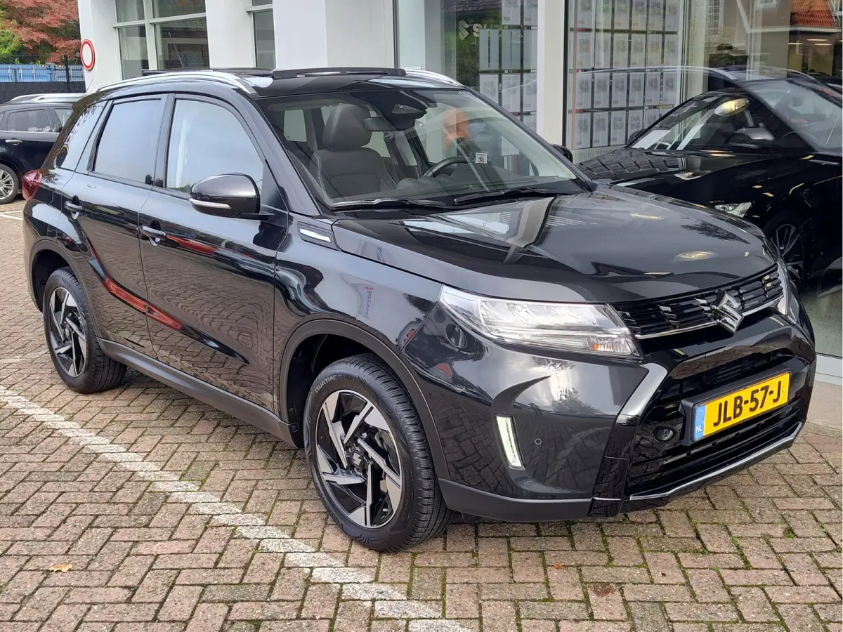 1.4 BOOSTERJET STYLE SMART HYBRID Dodehoekdetectie | Navi | Keyless | Alcantara