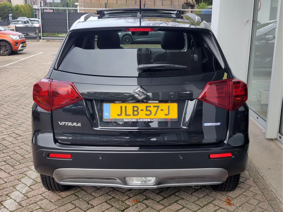 1.4 BOOSTERJET STYLE SMART HYBRID Dodehoekdetectie | Navi | Keyless | Alcantara