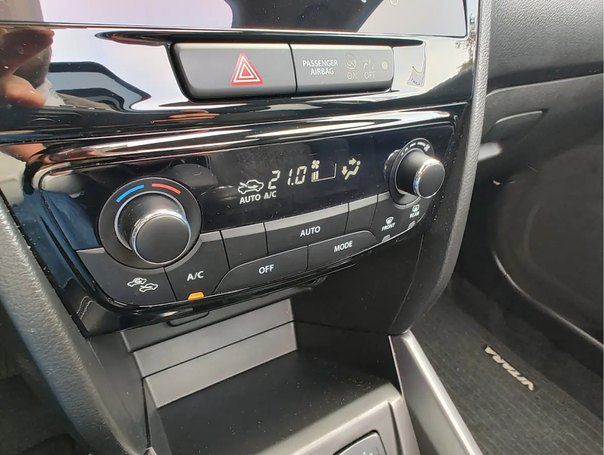 1.4 BOOSTERJET STYLE SMART HYBRID Dodehoekdetectie | Navi | Keyless | Alcantara