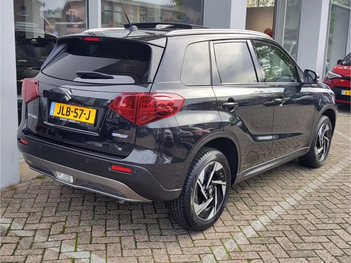 1.4 BOOSTERJET STYLE SMART HYBRID Dodehoekdetectie | Navi | Keyless | Alcantara