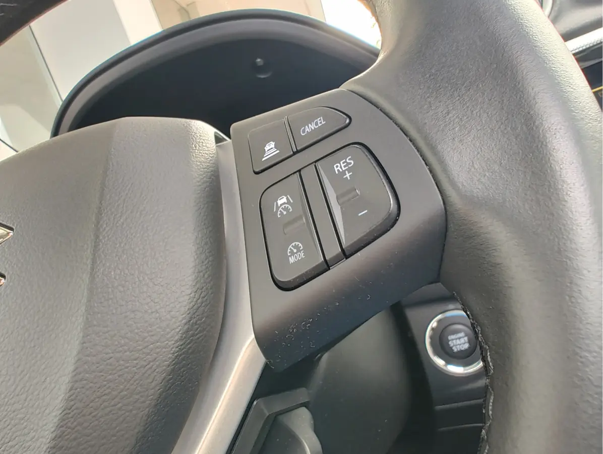 1.4 BOOSTERJET STYLE SMART HYBRID Dodehoekdetectie | Navi | Keyless | Alcantara