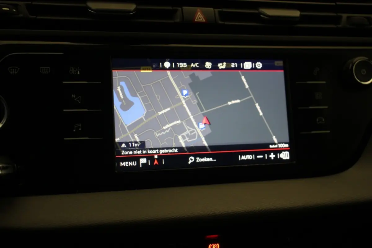 1.2 PureTech Feel 7 Persoons - Trekhaak, Carplay, Navi, Cruise