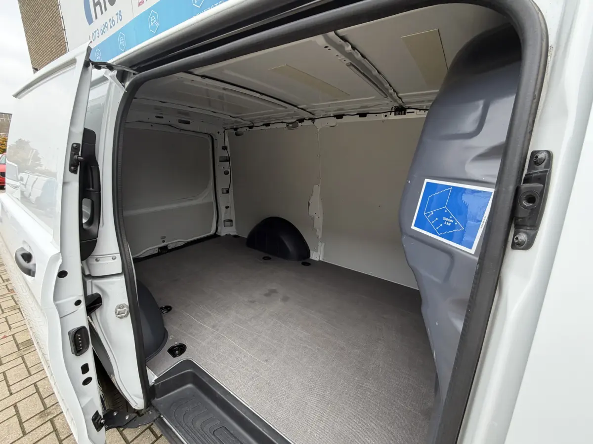 119 CDI 190PK Lang Automaat Euro 6 CarPlay/Cruisecontrol/Trekhaak
