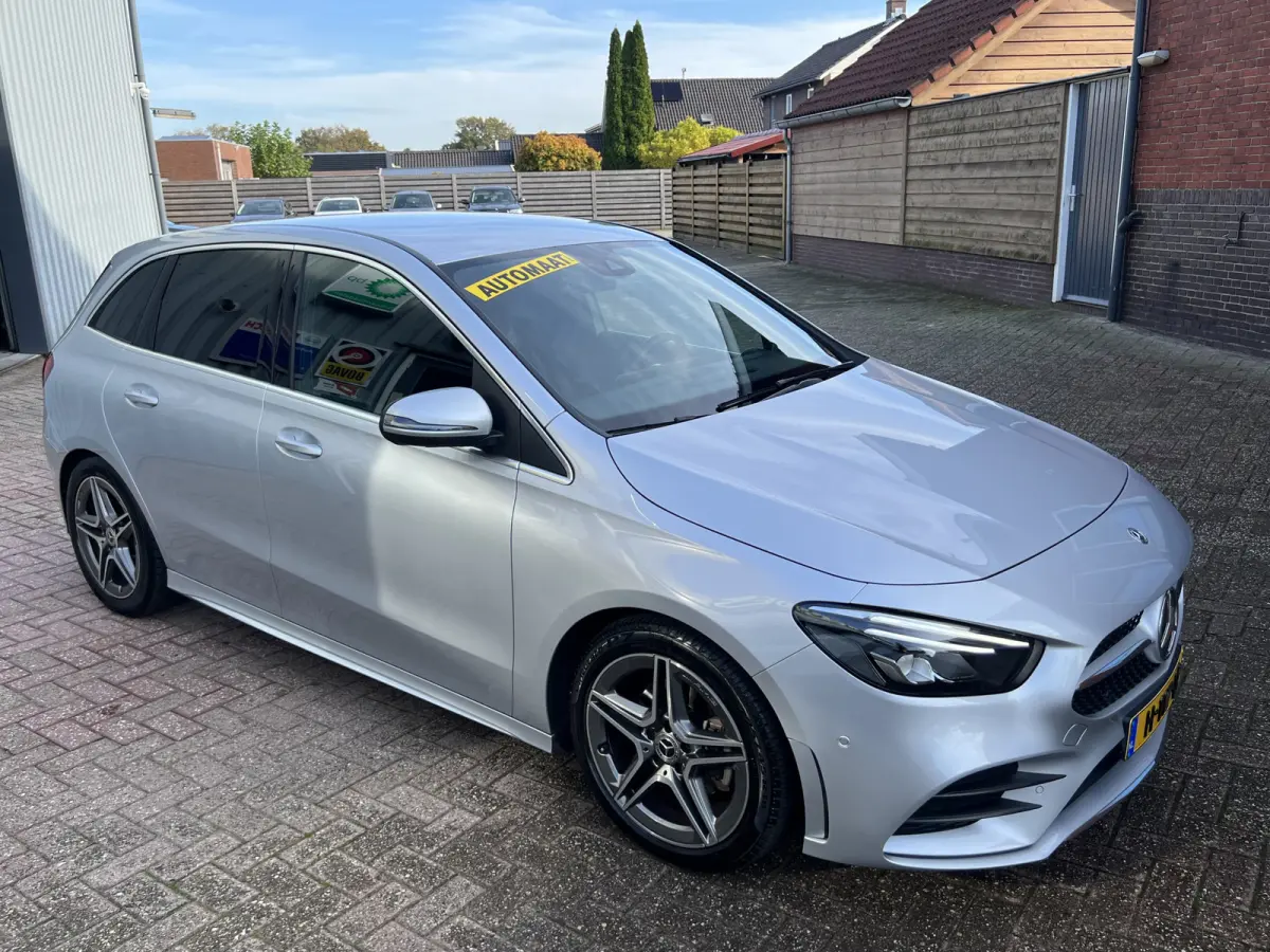 180 Business Solution AMG | NIEUWSTAAT | CAMERA | NAVI | ELEKTR KOFFERBAK | LED |