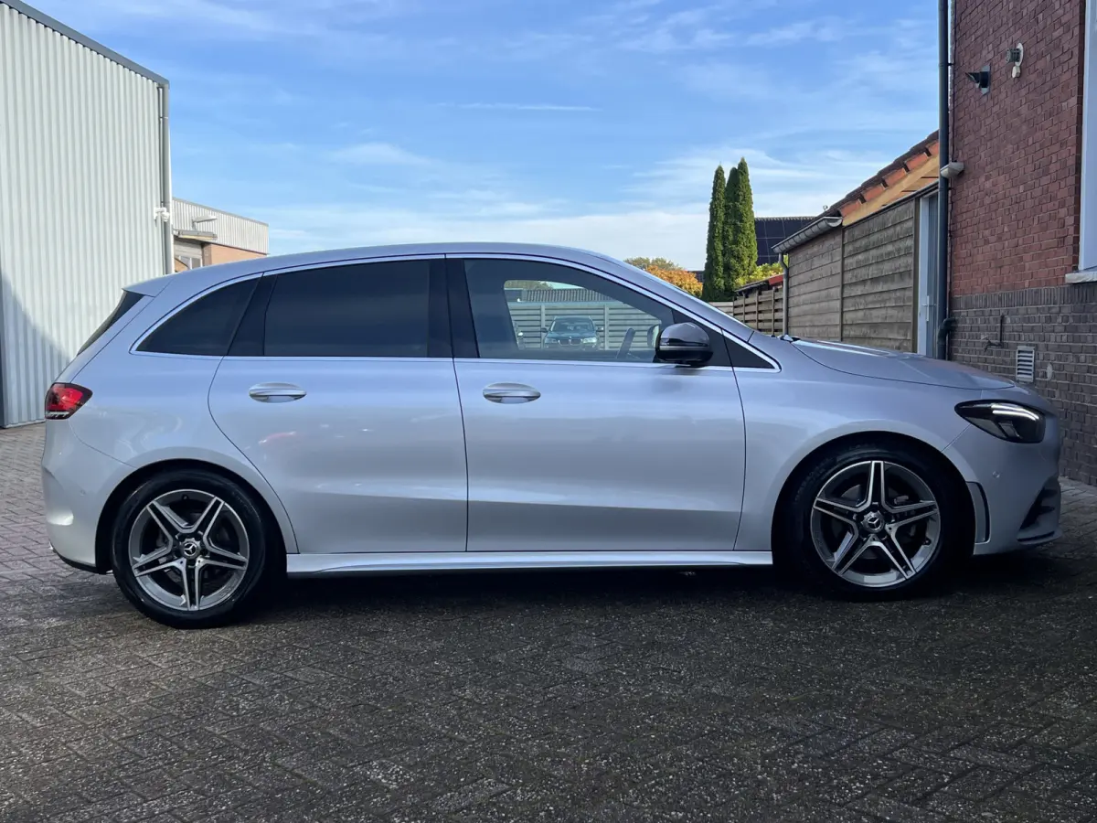 180 Business Solution AMG | NIEUWSTAAT | CAMERA | NAVI | ELEKTR KOFFERBAK | LED |