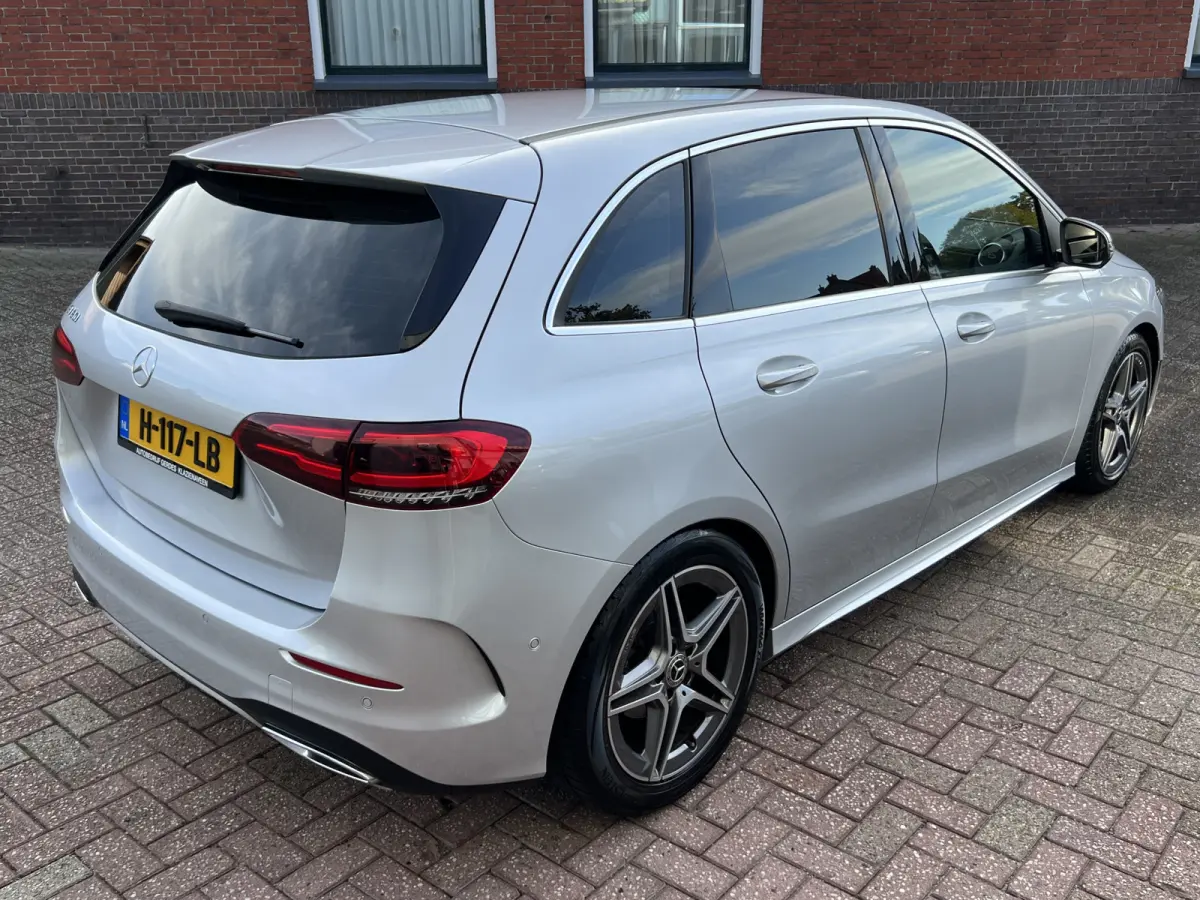 180 Business Solution AMG | NIEUWSTAAT | CAMERA | NAVI | ELEKTR KOFFERBAK | LED |